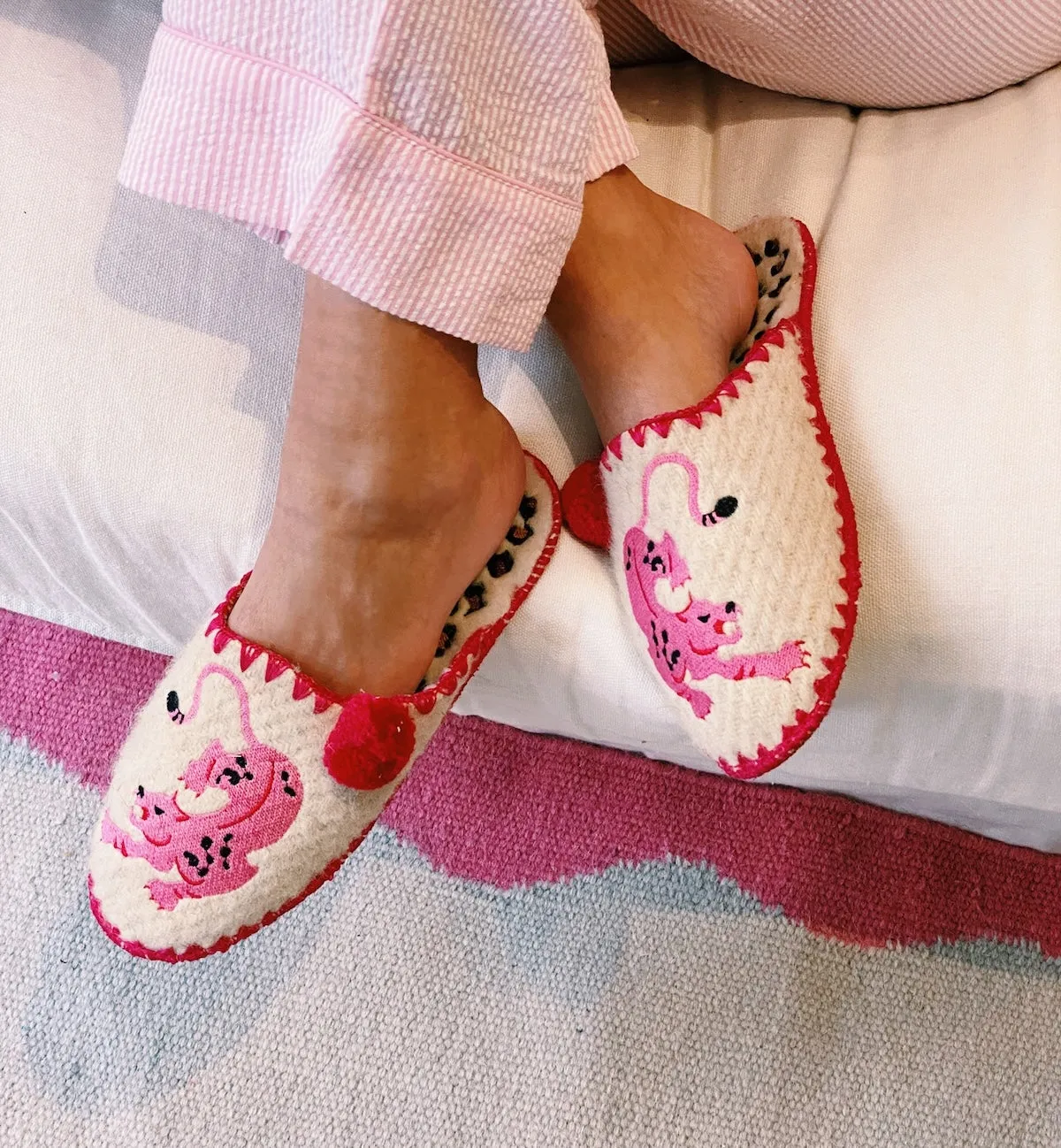 Give A Pon Pink Panther Slippers