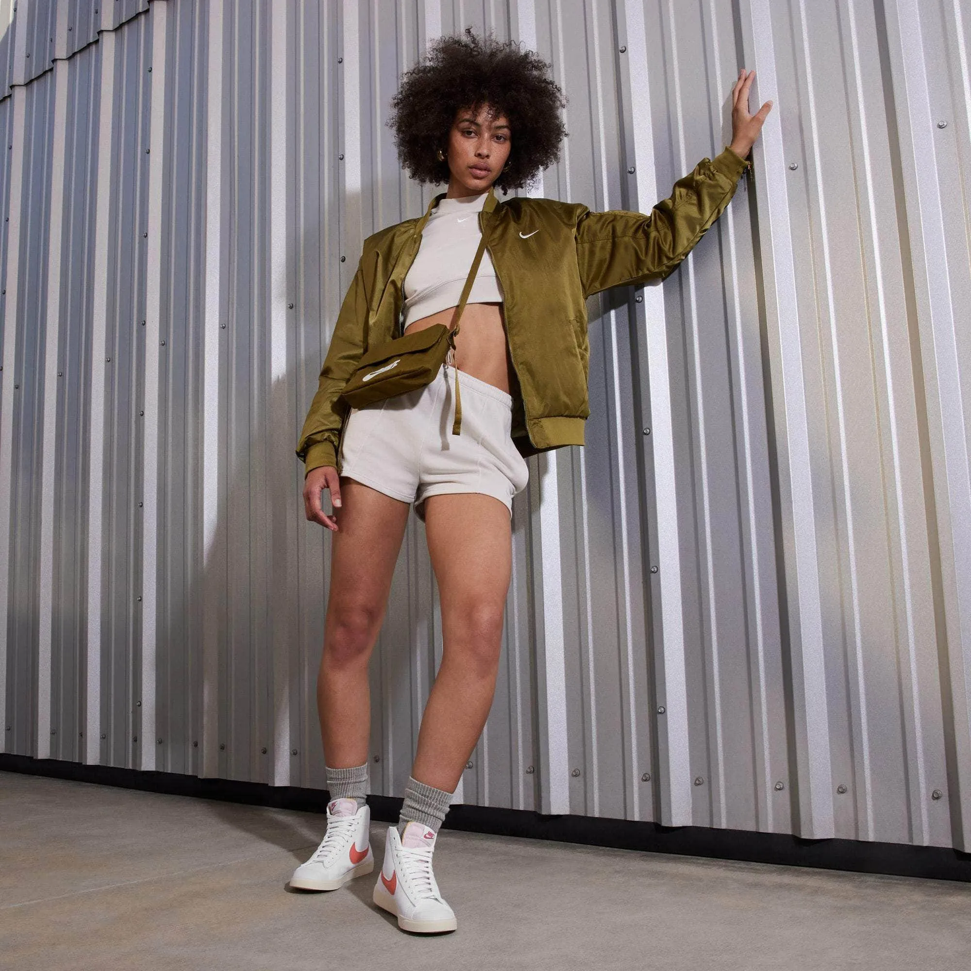 Nike Blazer Mid 77 "White Red Stardust" - Women's