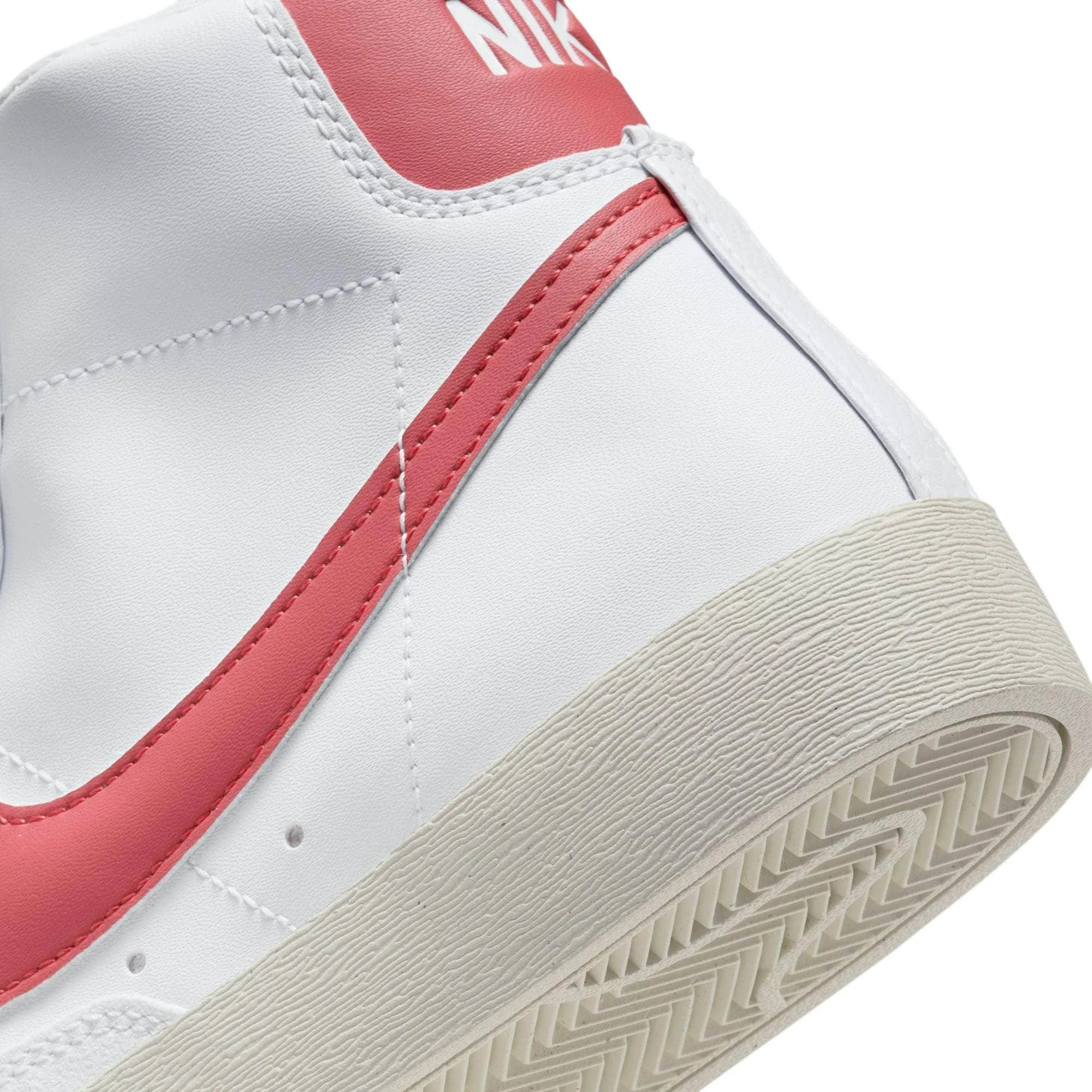 Nike Blazer Mid 77 "White Red Stardust" - Women's