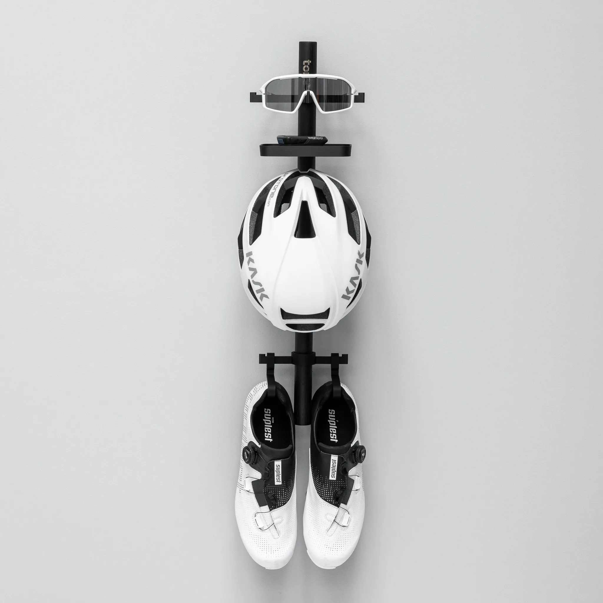 Rack | B . Shoes   Glasses   Helmet   Tray